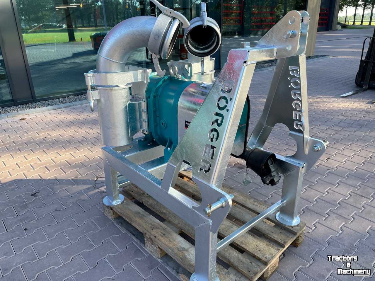 Börger FL518 pomp op driepuntsbok